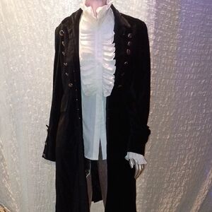 Newport News Black Velvet Women's Coat